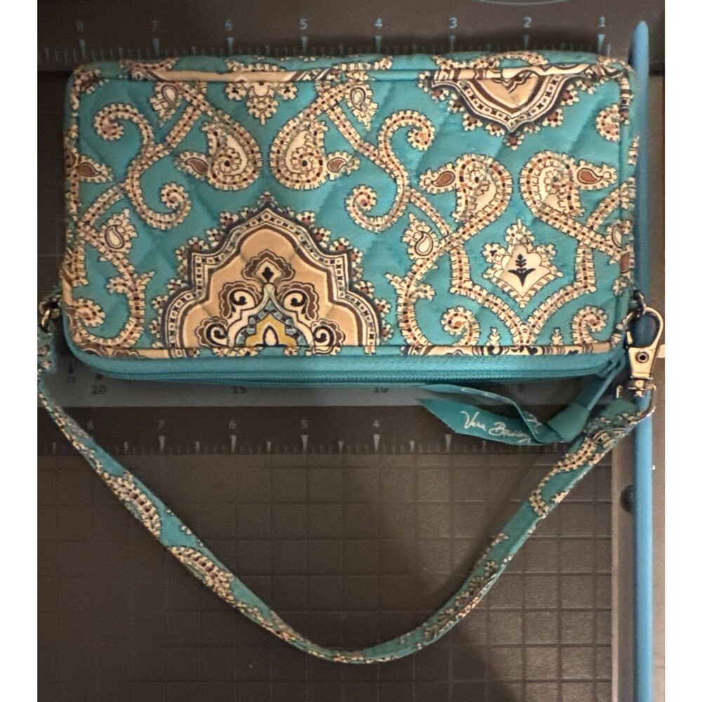 VINTAGE VERA BRADLEY RARE RETIRED Peacock Paisley FABRIC ZIP WALLET COIN PURSE - Picture 8 of 9